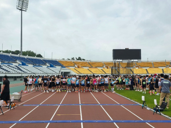 10km 출발 대기.jpg